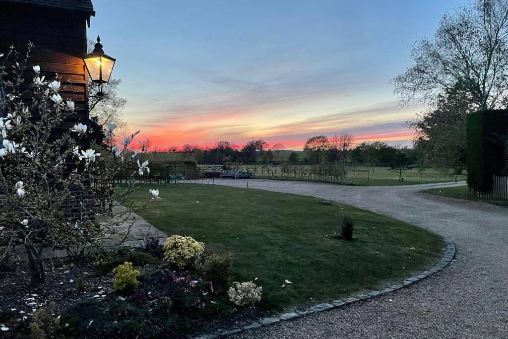 Immaculate Barn Annexe Close To Stansted Airport Great Dunmow Exterior foto